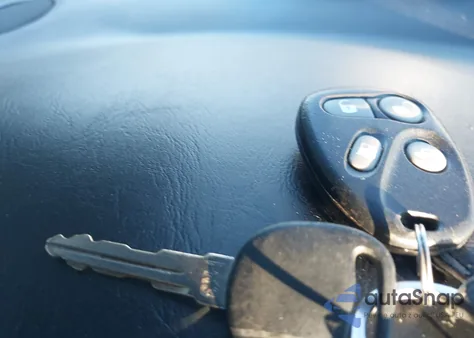 2002 Cadillac Seville Sts from USA, damaged, VIN 1G6KY54902U293470